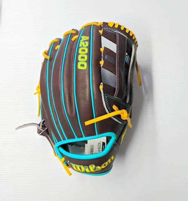 Flash Sale β Wilson A2000 12β³ DW5 Pattern GOTM Feb 2022 Dark Brown / Teal /Yel RHT π 1 Flash Sale β Wilson A2000 12β³ DW5 Pattern GOTM Feb 2022 Dark Brown / Teal /Yel RHT π